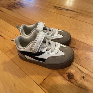 OshKosh B'gosh White and Brown Kids Sneakers